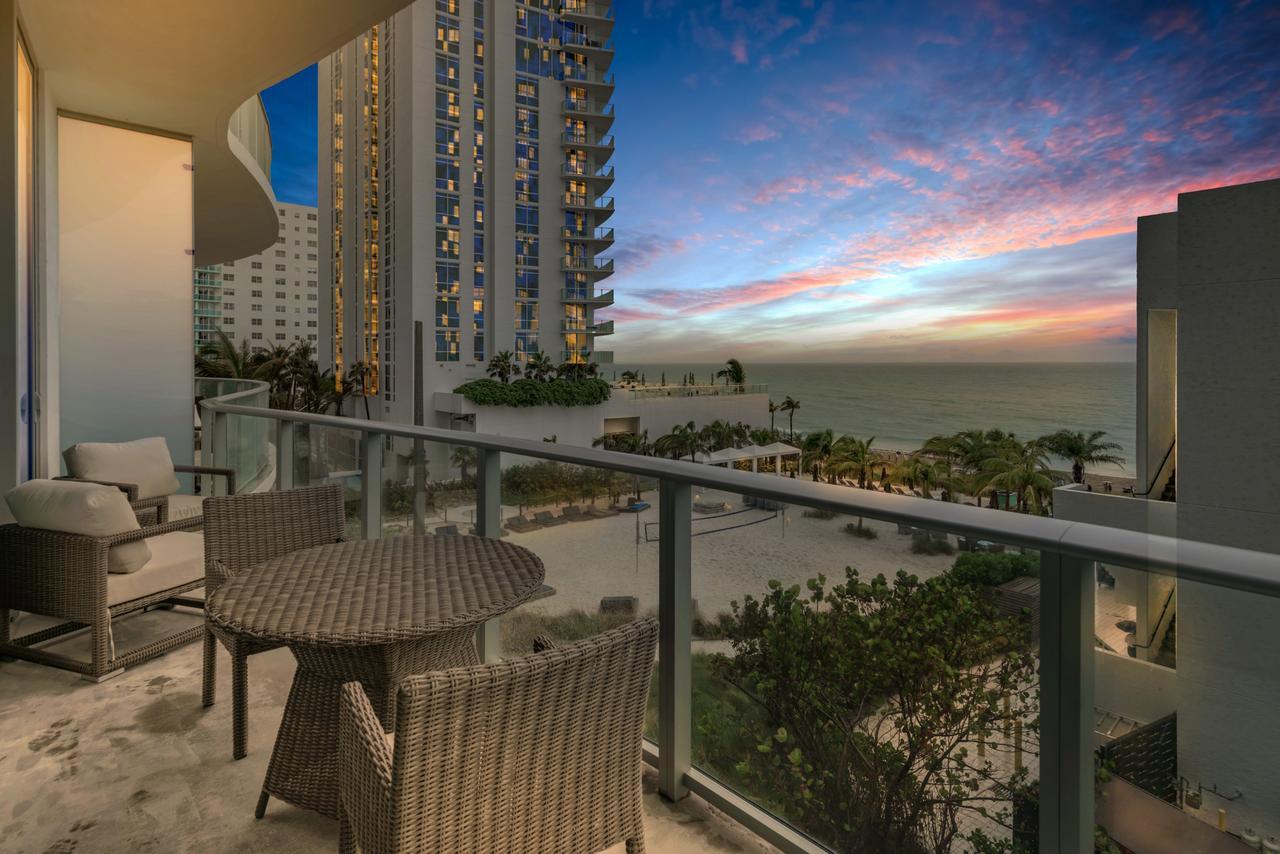 Contemporary Beach Resort Condos Dania Beach Kültér fotó