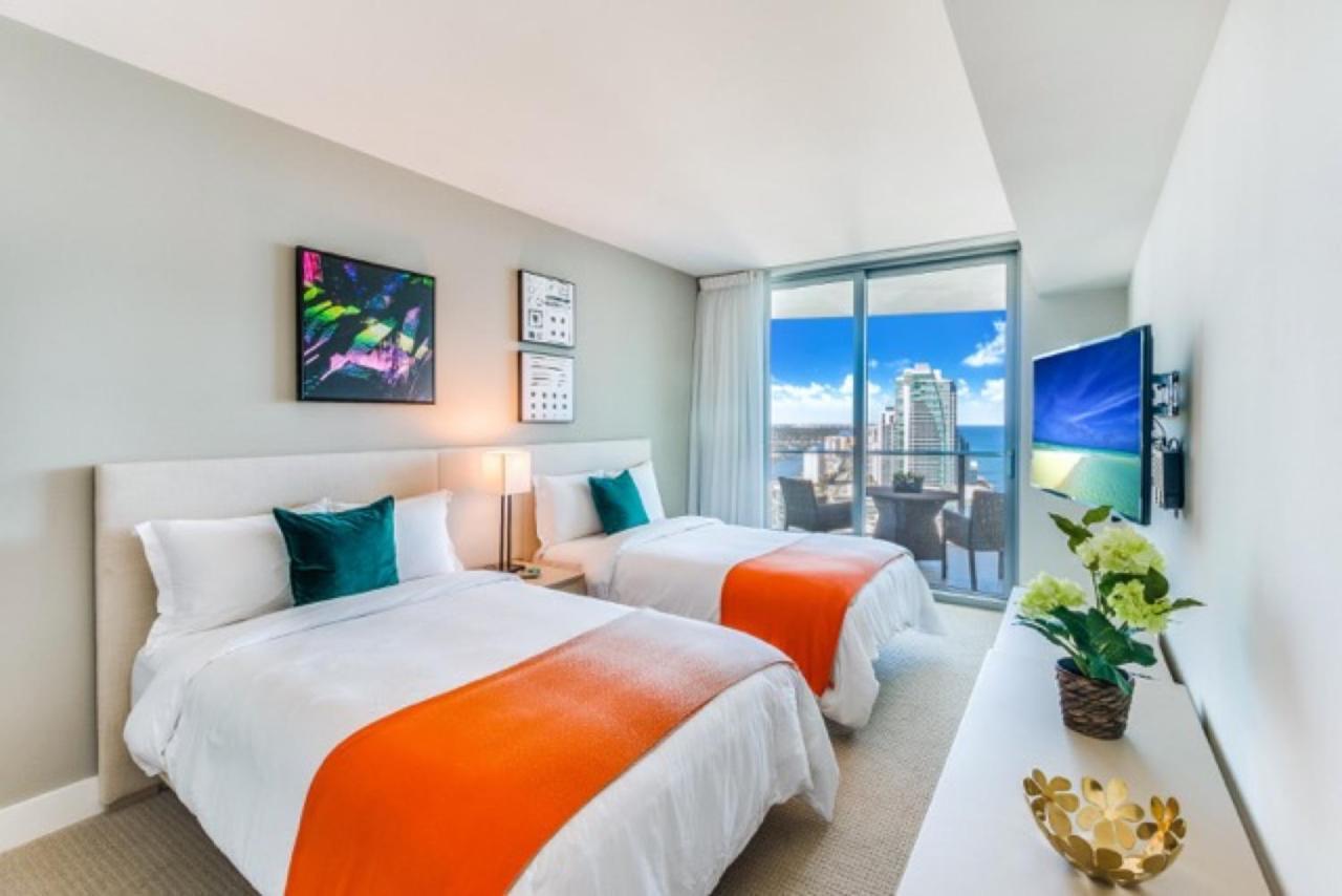 Contemporary Beach Resort Condos Dania Beach Kültér fotó